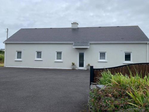 3 Bed in Ballinskelligs oc-ii00566
