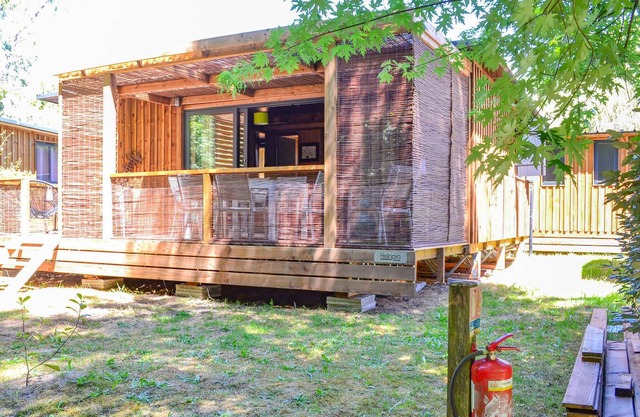 Alojamiento de 3 habitaciones en Onesse-et-Laharie
