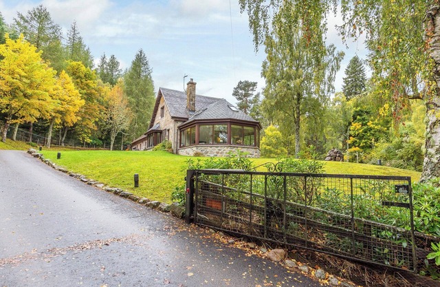 Alojamiento de 3 habitaciones en Advie, near Grantown-on-Spey