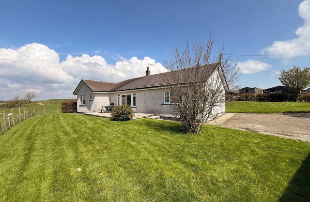 3 bedroom accommodation in Ringford, near Castle Douglas
