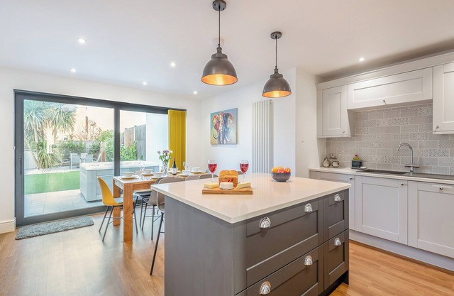 Alojamiento de 3 habitaciones en Clacton-on-Sea