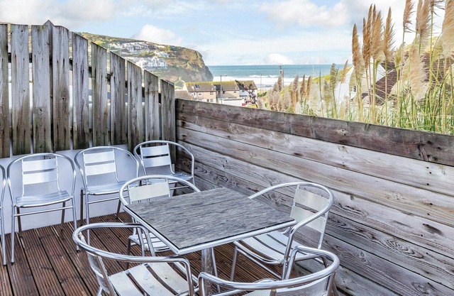 Alojamiento de 3 habitaciones en Porthtowan