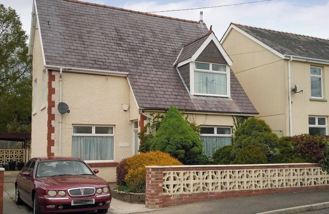 Alojamiento de 3 habitaciones en Garnant, near Ammanford