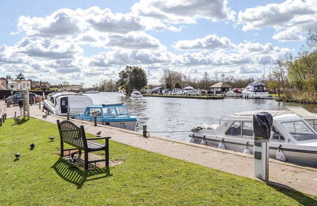 Alojamiento de 3 habitaciones en Horning