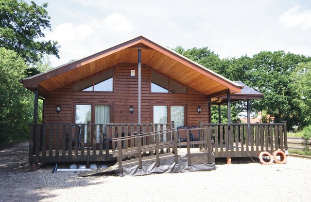 Alojamiento de 3 habitaciones en Stalham