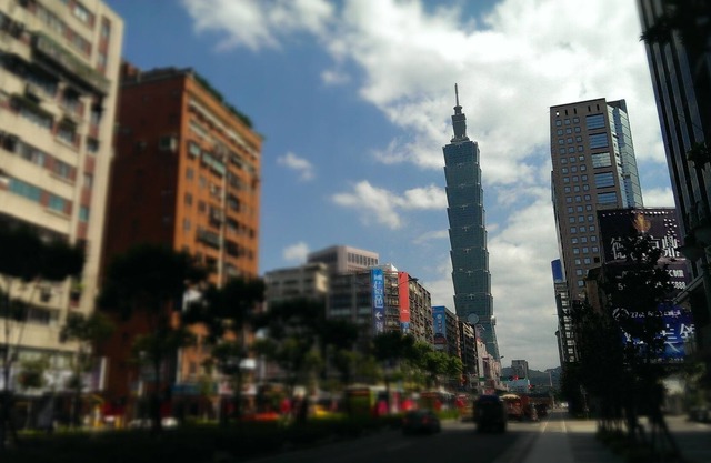 Apartamento de 3 dormitorios cerca de TAIPEI 101
