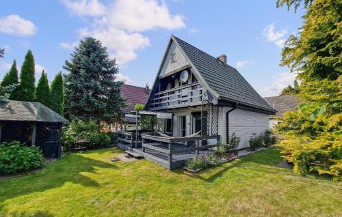 3 Bedroom Awesome Home In Nowe Warpno