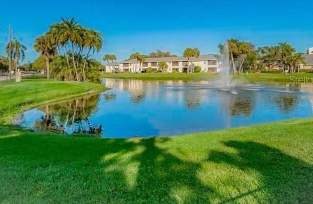 3 Bedroom Condo L-21002 by Houzlet