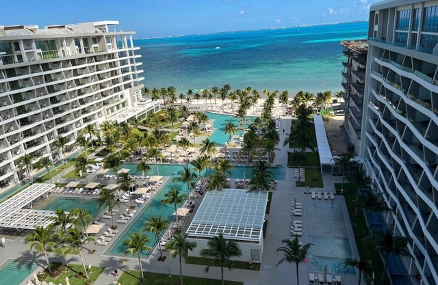 3 bedroom luxury oceanfront penthouse at the stunning garza Blanca Cancun.