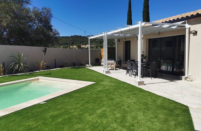3 Bedroom Villa in CRUZY