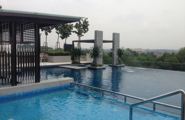Apartamento de 3 habitaciones en Bukit Indah para estancias cortas
