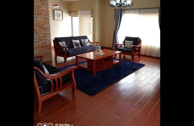 Exclusiva casa de 3 recámaras en Mass Media