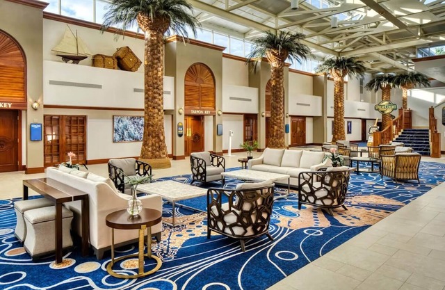 3 Rooms With Balcony, Explore Gulf Adventures, Parking!
