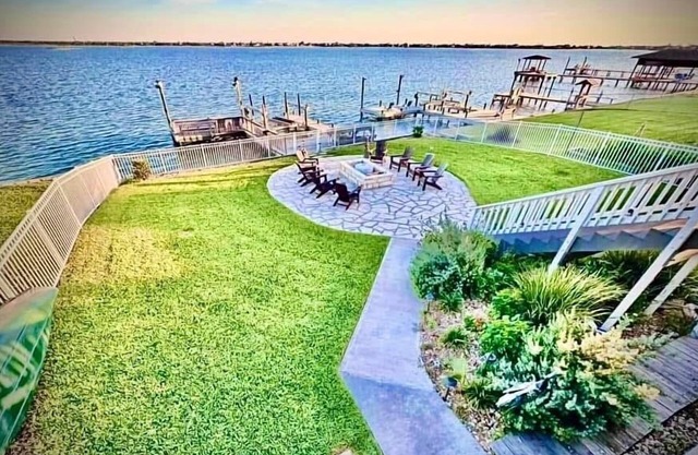 Casa Copano 3 Story Waterfront Home