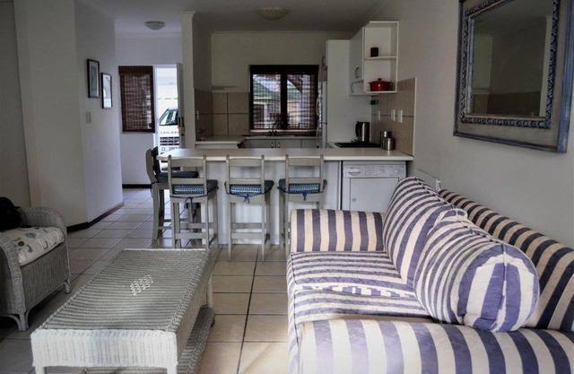 31 Riverclub Villas