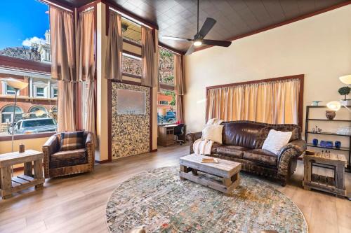 325 6th Ave Unit A