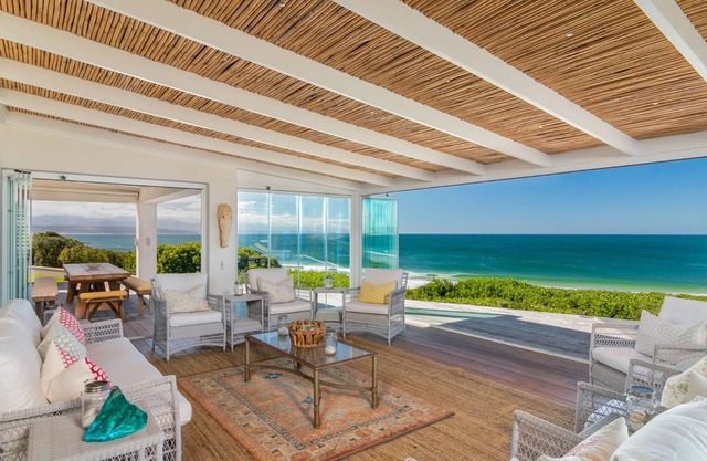 36 Beachy Head | Serviced, Solar Power, Beachfront