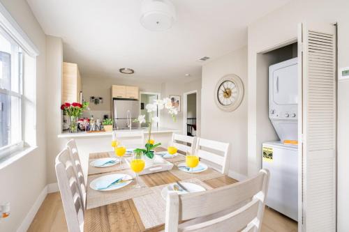 3BDR Modern -Top Location Terrace- 6 Min Airport