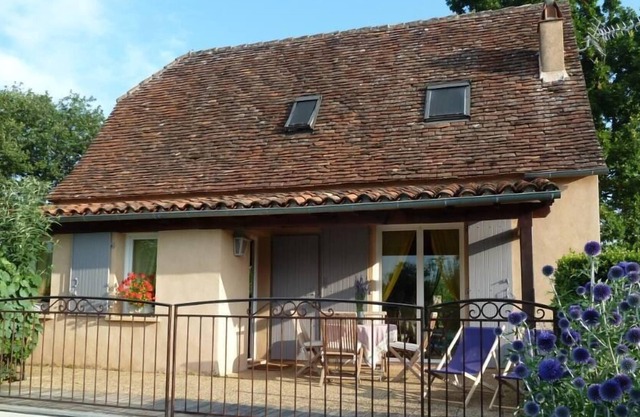 Casa de 4/5 personajes con piscina privada en Loubressac, pueblo medieval