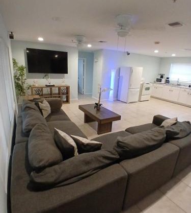 4 Bed 2 Bath on Singer Island