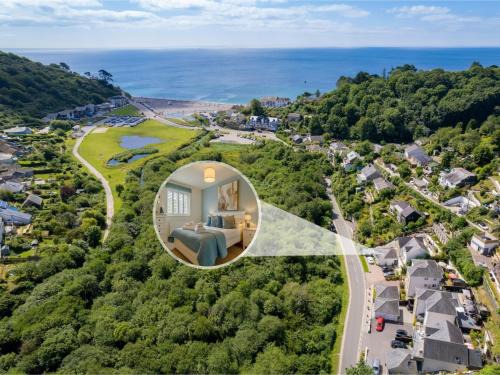 4 Bed in Seaton 89135
