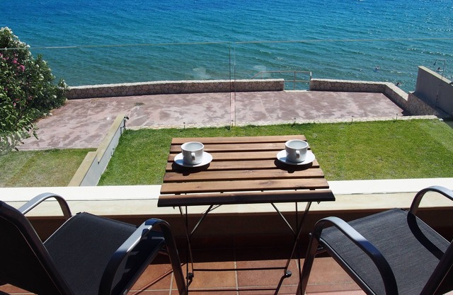 Dip In The Blue 1-4 casa con vista al mar y acceso directo a la playa