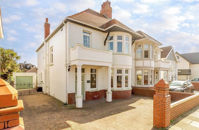 Alojamiento de 4 habitaciones en Porthcawl