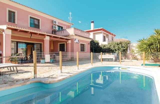 Alojamiento de 4 habitaciones en Antequera