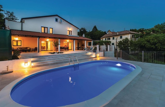 Impresionante casa de 4 dormitorios en.