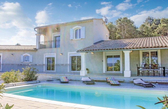 Preciosa casa en apto con WiFi
