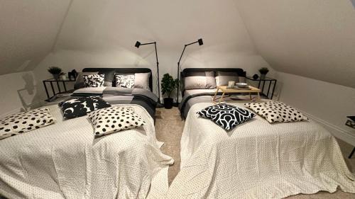 4-bedroom House for mid&long term stays