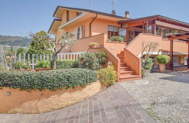 Impresionante casa de 4 dormitorios en.