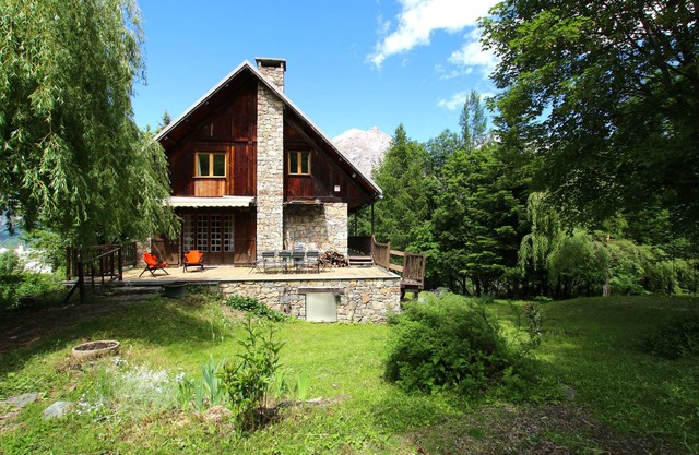 Chalet clasificado 4 *, tranquilo y cerca de los remontes y las pistas