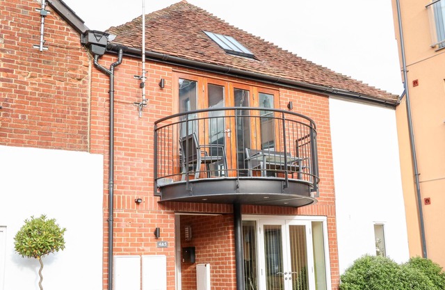 APARTAMENTO EN LA CALLE MARRÓN, ideal para familias en Salisbury, Ref 988938
