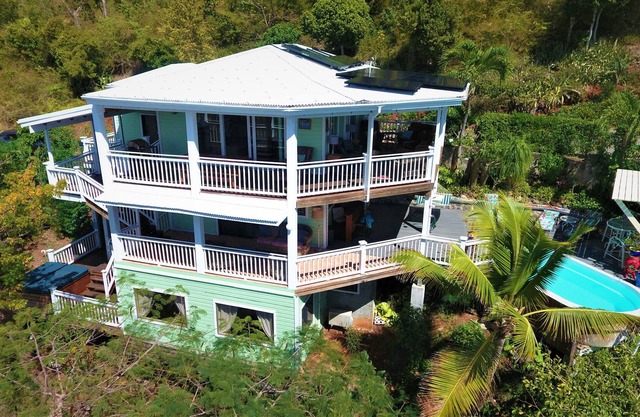 Abierto Semana de Año Nuevo del 30 de diciembre al 6 de enero, 4 habitaciones / 4 baños, piscina, aire acondicionado, Wi-Fi
