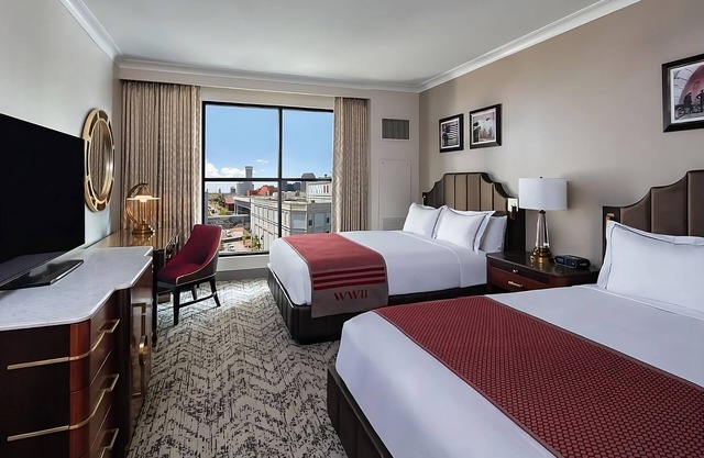4 Lovely Units, Best Place to Stay, Near New Orleans Jazz Museum, Onsite Parking