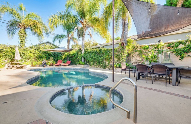 4 Mi to Beach: Chic Los Angles Home w/ Patio!