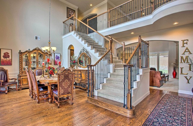 4 Mi to Grapevine Lake: Texas Home w/ Media Room