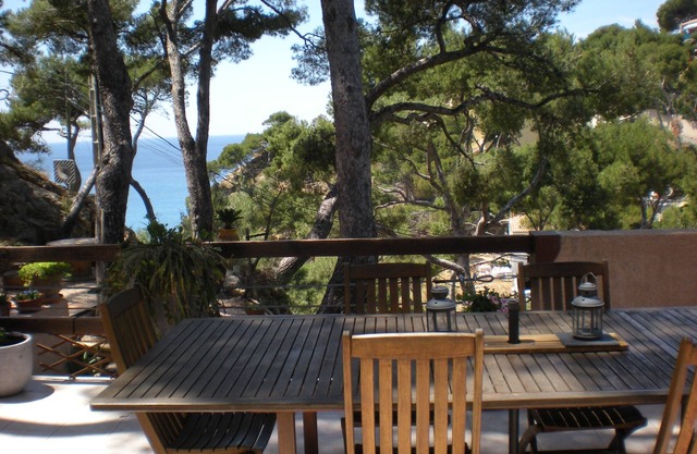Villa 4 * en Provenza vista al mar en la intimidad de las Calanques de la Costa Azul