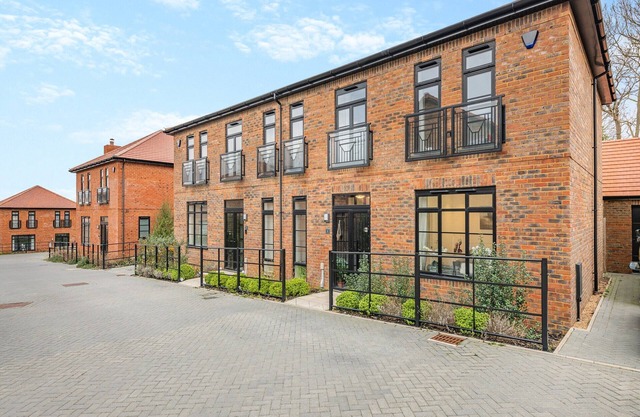 Alojamiento de 5 habitaciones en Canterbury