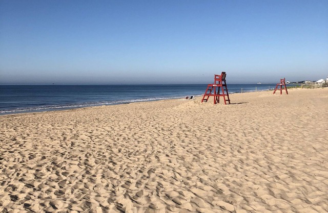 Nuevo listado ! Salty Lure, Misquamicut - 6 minutos a pie de la playa del océano