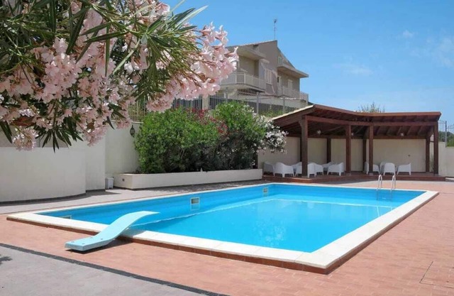 ¡A 500 metros de la playa Scala dei Turchi!Apto con piscina y terraza con vista al mar