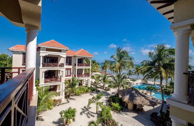 Suite de lujo con vista al mar en el tercer piso
