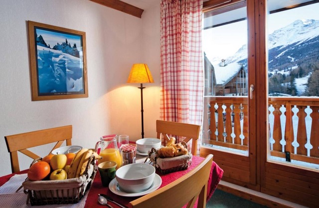 300m del centro estación, fitness, piscina, balcón, tv, 50m², Val Cenis