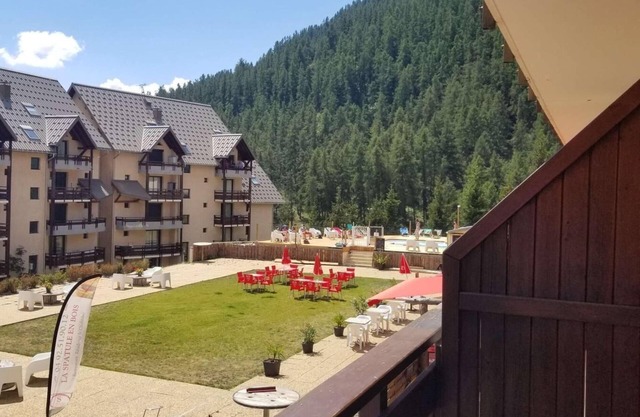 50m from resort center, balcony, 32m², Réallon
