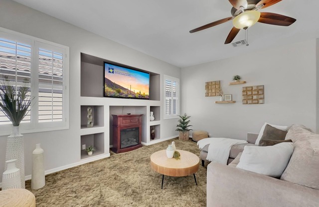 55+ Solera Chandler. Golf, Pools, Amenities Galore.