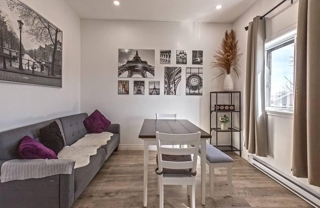 5705-Modern 2 BD / fully equipped, near DT MTL