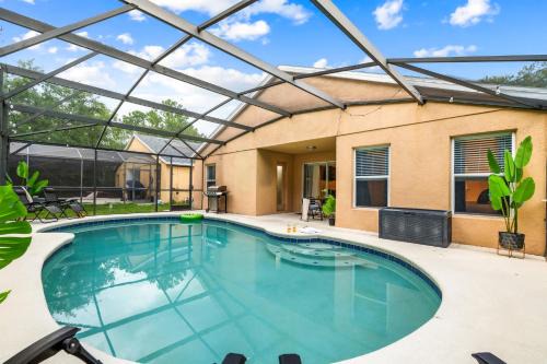 5BR Heated Pool & Grill w Pool Table & Darts