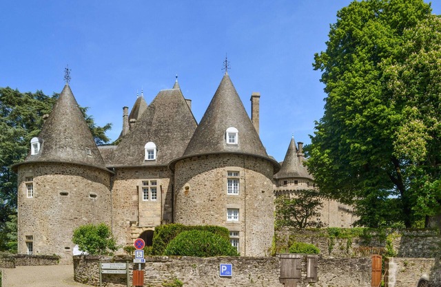 Alojamiento de 6 habitaciones en Arnac-Pompadour