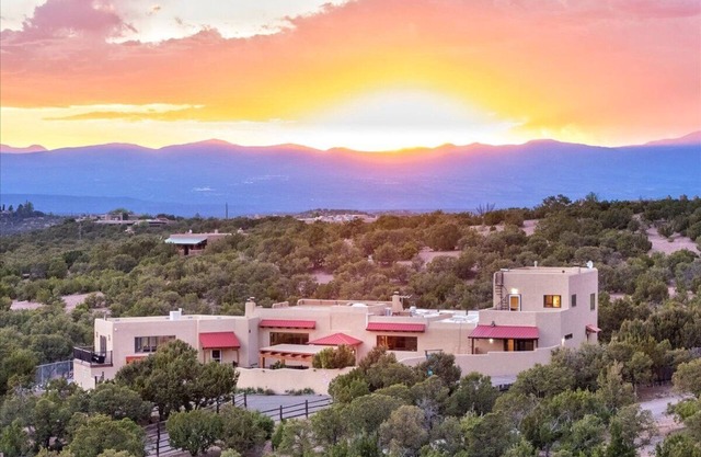 6-Bedroom Santa Fe Adobe Estate with Indoor Pool, Pickleball, Horses and Privacy